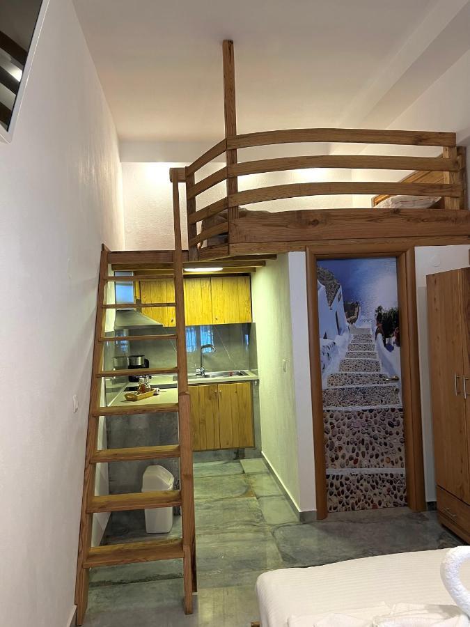 Pinelopi'S House Lägenhet Porto Koufo Exteriör bild